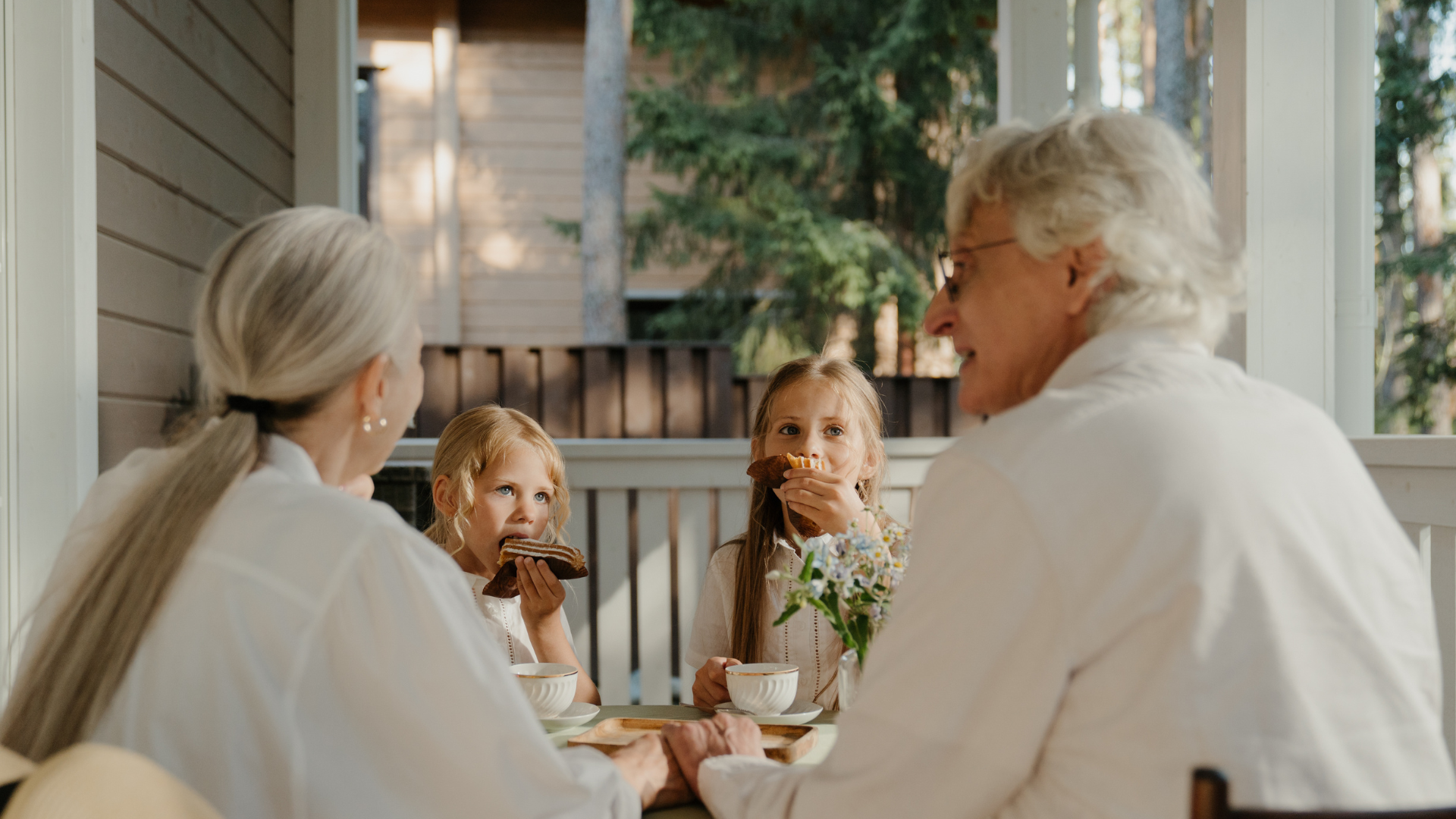 grandchildren with grandparents